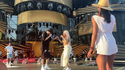 Yailin y Shadow Blow calientan los motores en tarima para Premios Heat 2023