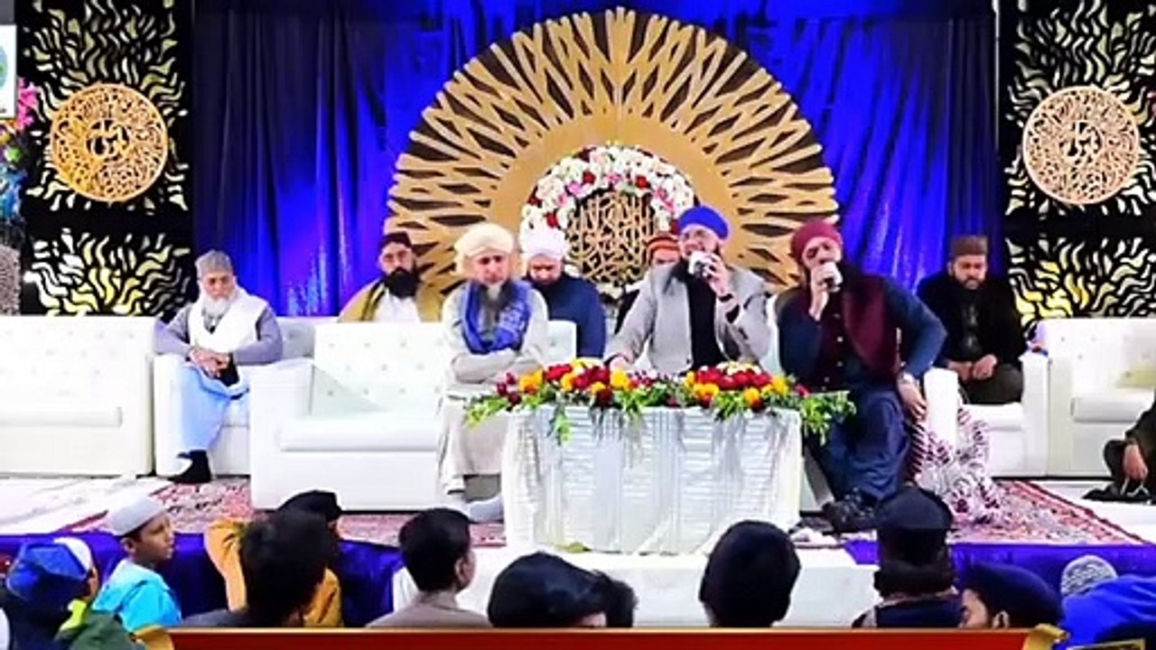 Hum Ne Aankhon Se Dekha Nahi Hai Magar