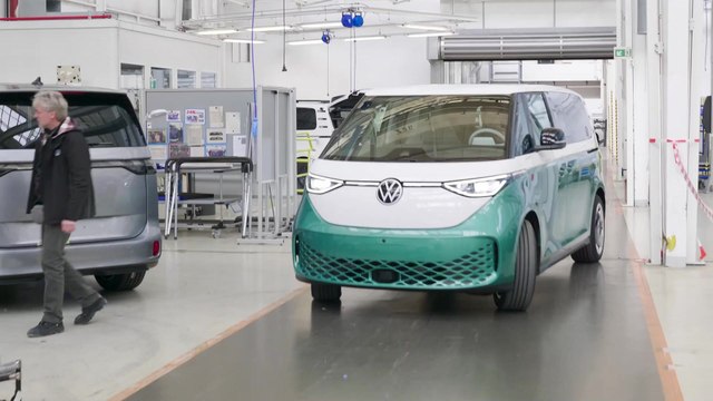 Three-row Volkswagen ID. Buzz Coming to America