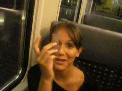 KELLY NEDINIYA E LAURA