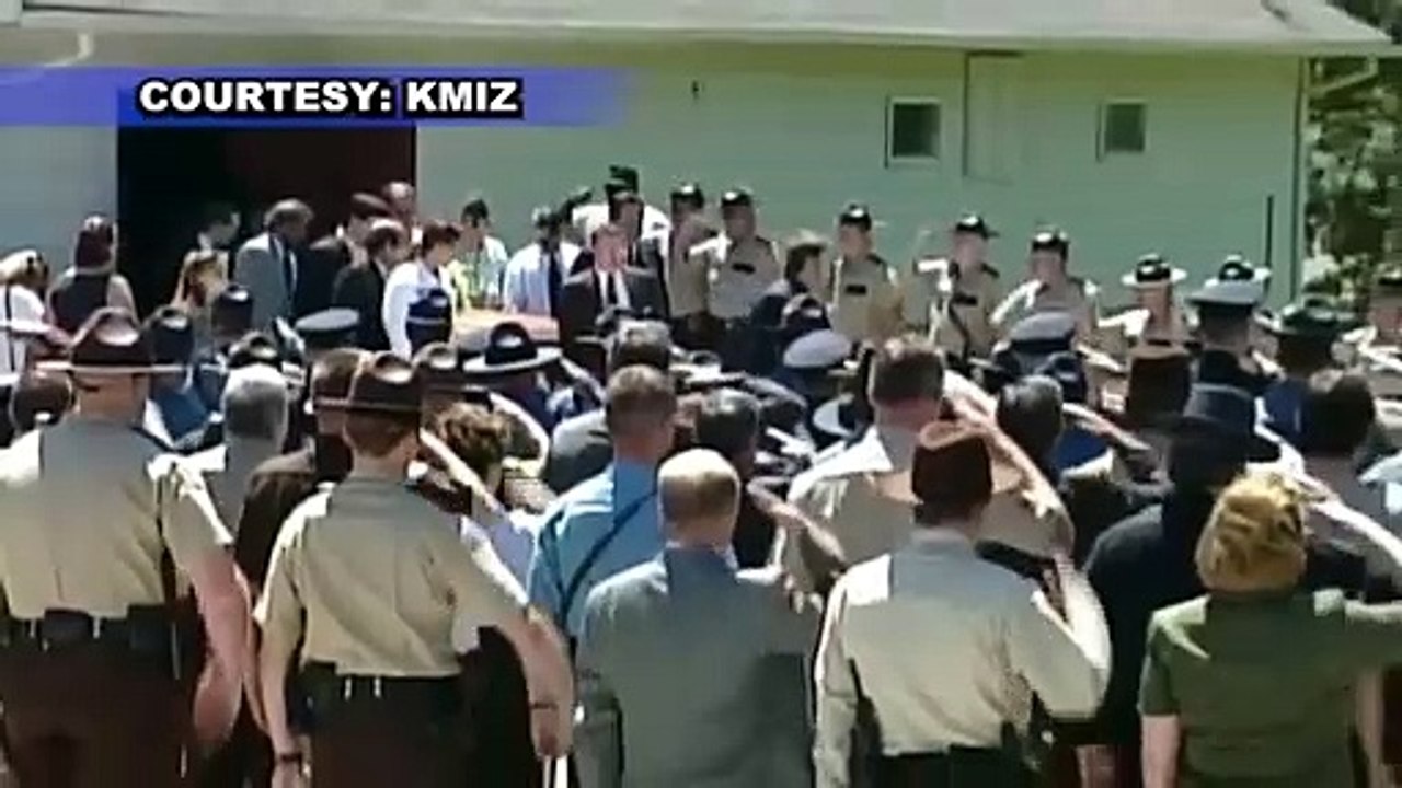 Le prisonnier qui a tué 2 jeunes gardes a été exécuté ! Regarde quels étaient ses derniers mots