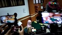 Momen Pertemuan Virgoun dan Inara Rusli di PA Jakbar