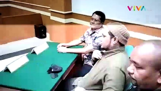 Bak Ustad, Virgoun Pakai Kopiah di Sidang Cerai Inara Rusli
