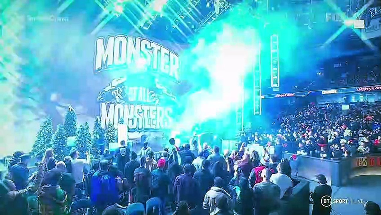 Ricochet & Braun Strowman Entrance: WWE SmackDown, Dec. 23, 2022