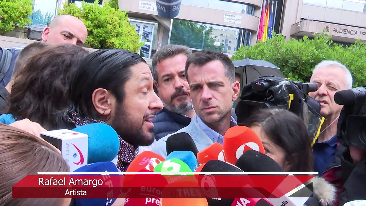 Rafael Amargo denuncia que su caso está "viciado" tras suspenderse el juicio