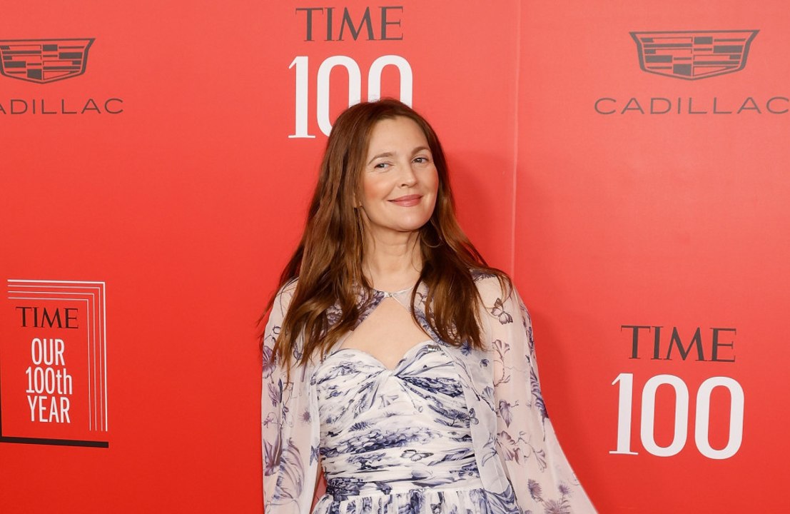 Drew Barrymore croit avoir 'de sérieux problèmes enfouis'