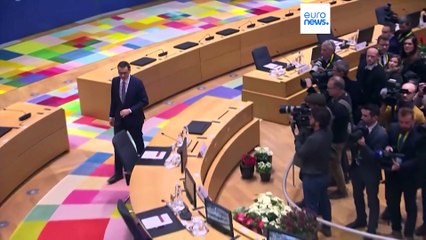 Bruxelas inicia nova ação judicial contra a Polónia