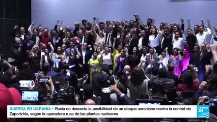 Renuncia el canciller de México para buscar la presidencia por el partido Morena