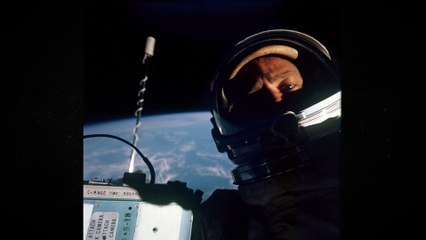 La Terre vue de très très loin