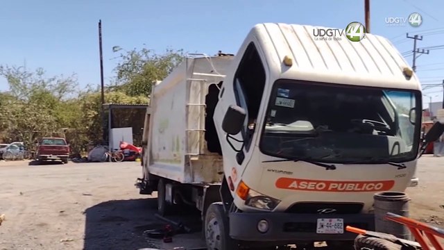 Con menos de diez camiones y sin vertedero propio opera servicio de recolección de basura de Ocotlán