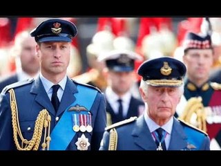 Charles ha esortato ad abdicare poiché William "farebbe meglio" come re - sondaggio