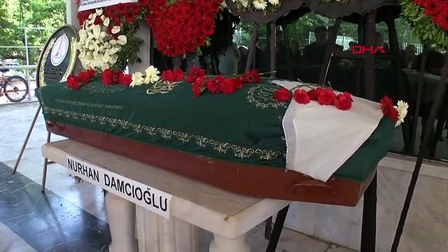 NURHAN DAMCIOĞLU ALKIŞLARLA SON YOLCULUĞUNA UĞURLANDI