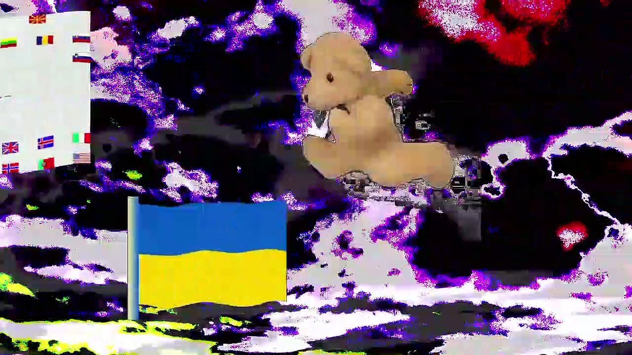 Kam ein kleiner Teddybär-Ein Herz für Russland-Сердце для России-A heart for Russia (text Berdyaev)