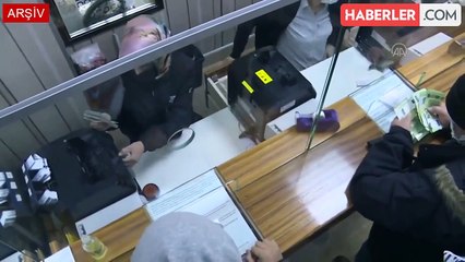 Bloomberg, döviz kurundaki artışın perde arkasını yazdı: Bankalara giden talimat sonrası TL çakıldı