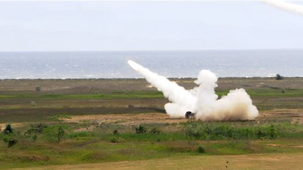 تواصل مناورات يشارك فيها 17 ألف جندي من الناتو برومانيا