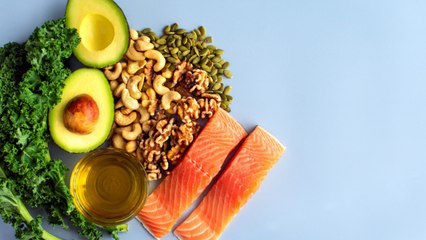 The Healthiest Foods to Eat During Every Phase of Your Monthly Cycle