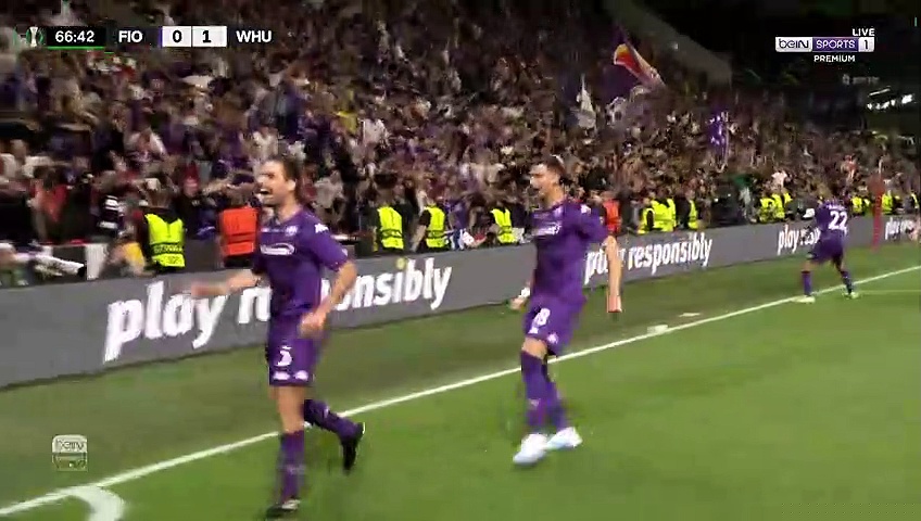 هدف فيورنتينا الأول