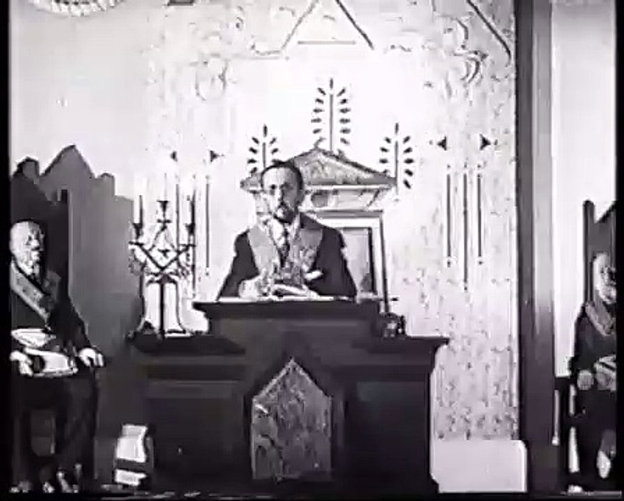 Les francs-maçons et la franc-maçonnerie -  Maçons et la maçonnerie - Vidéo sur les francs-maçons et sur la domination mondiale des francs-maçons .MP4