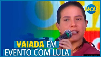 Governadora de Pernambuco é vaiada em evento com Lula