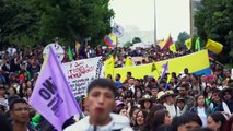 Petro clama por la aprobación de sus reformas ante miles de simpatizantes en Colombia