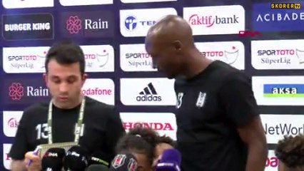 Atiba: Futbolu bırakmak istediğim yerde, Beşiktaş’ta bırakıyorum.