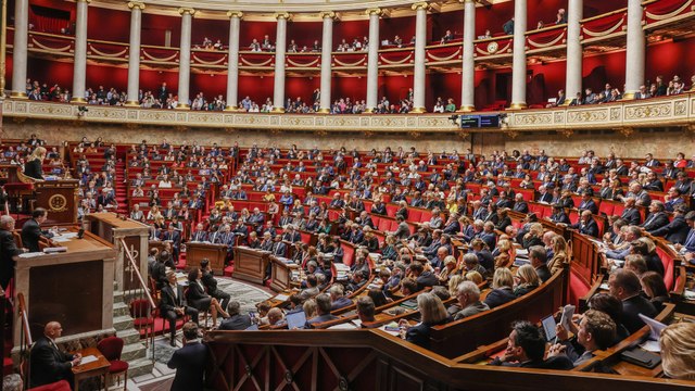 EN DIRECT | Suivez les débats à l'Assemblée commentés par nos journalistes