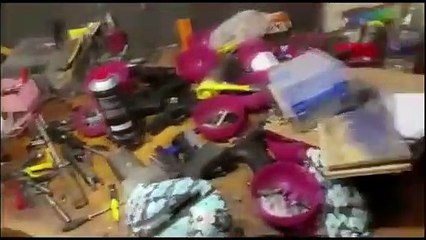 Opération pour ceux qui fournissent des armes aux organisations criminelles à Istanbul： 12 détentions