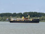 Arrivée des bateaux de l'Armada - Les auditeurs de France Bleu