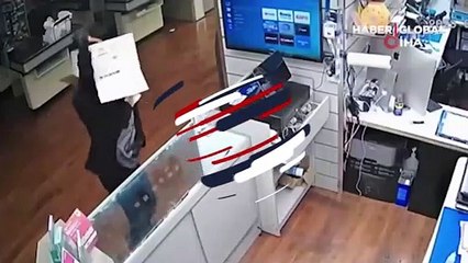 Hırsız kafasına geçirdiği koliyi çıkarınca yakayı ele verdi