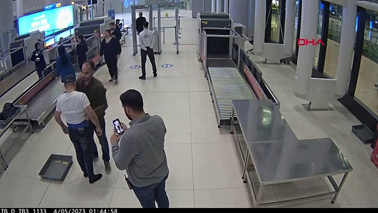 19 kilogrammes d'or et de produits technologiques saisis à l'aéroport d'Istanbul