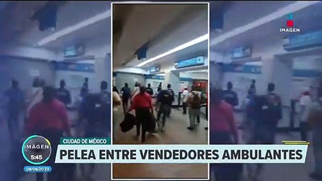 Vendedores ambulantes protagonizan pelea en el Metro Panteones