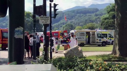 Kleinkinder bei Messerangriff im französischen Annecy verletzt