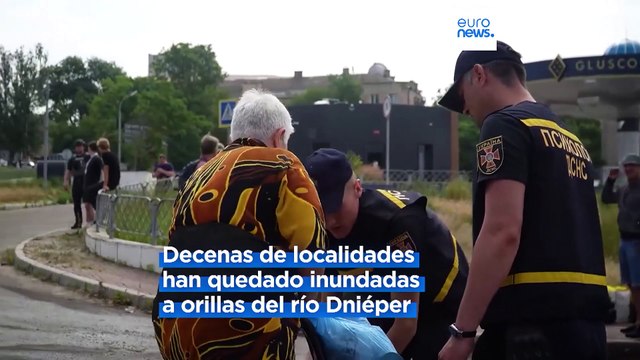 Volodímir Zelenski visita Jersón mientras Kiev insiste en un acto deliberado de Rusia