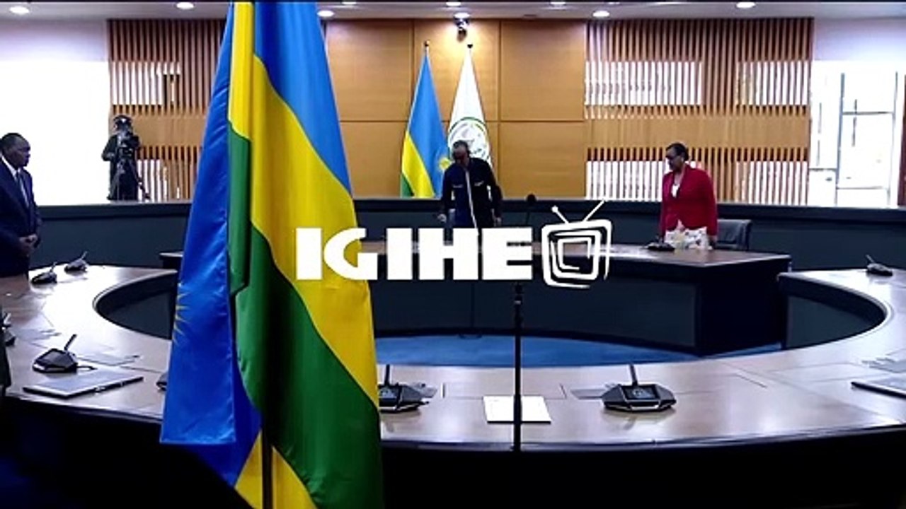 Umva impanuro Perezida Kagame yahaye Minisitiri w’Ingabo n’abandi bayobozi yakiriye indahiro zabo