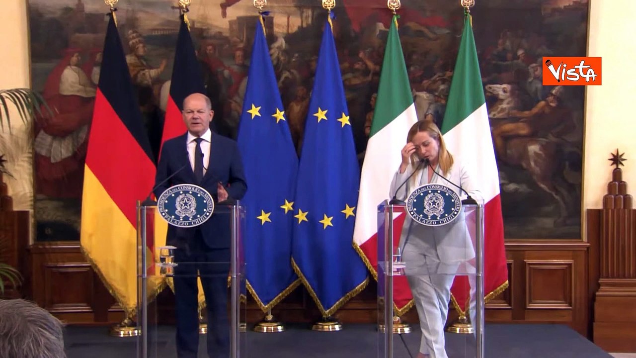 Scholz: Cooperare su migrazione