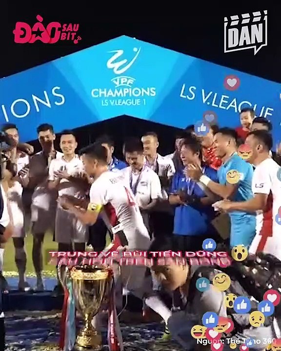 Trước khi bị gọi là chồng tồi, cầu thủ Bùi Tiến Dũng từng cầu hôn lãng mạn, mua từ túi hiệu đến căn hộ cho bà xã | Điện Ảnh Net