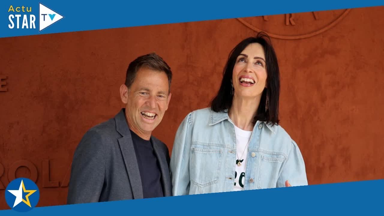 Roland-Garros : Daniel Riolo et Géraldine Maillet saisis d'un fou rire, un journaliste convoité dévo