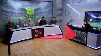 98FC | Um zagueiro, um meia e um atacante?