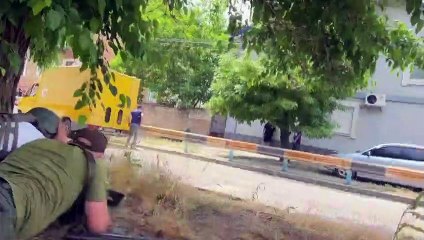 Bombardeio em áreas inundadas da Ucrânia e alerta para os reatores de Zaporizhzhia