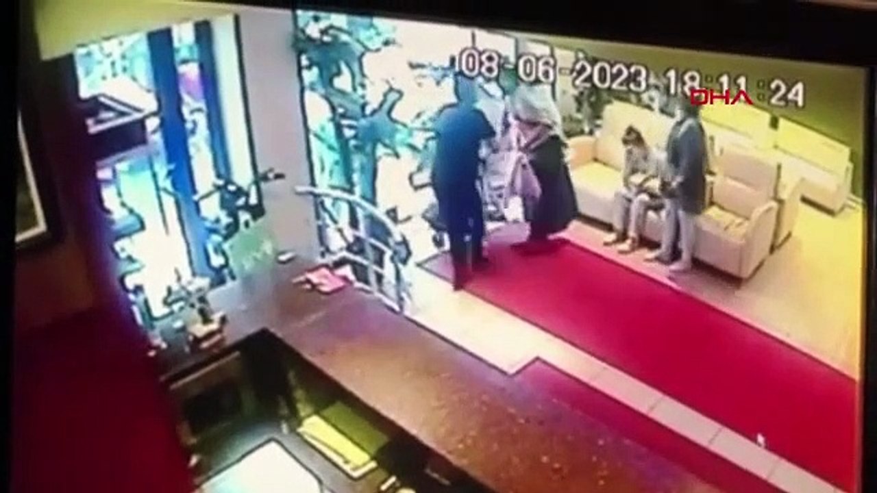 CONFLIT ARMÉ SUR LA PLACE DU MARCHÉ À ISTANBUL-FATIH 2 MORTS 4 BLESSÉS 2 MORTS