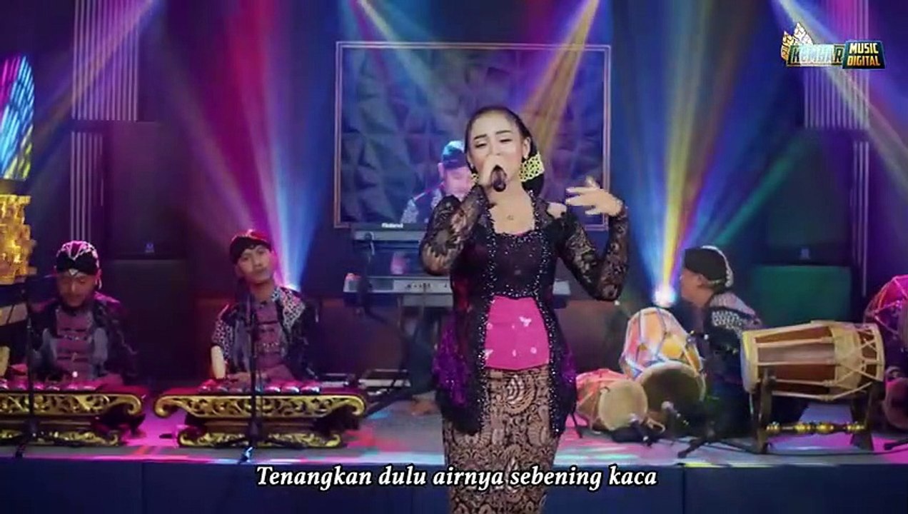 Niken Salindry - Ikan Dalam Kolam - Kembar Campursari