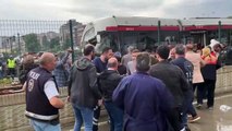 Samsun'da iki tramvay kafa kafaya çarpıştı: 1'i ağır, 10 yaralı