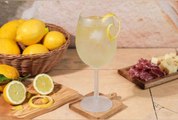 Limoncello Spritz : voici le cocktail officiel de l’été 2023 et il va vous faire voyager en Italie