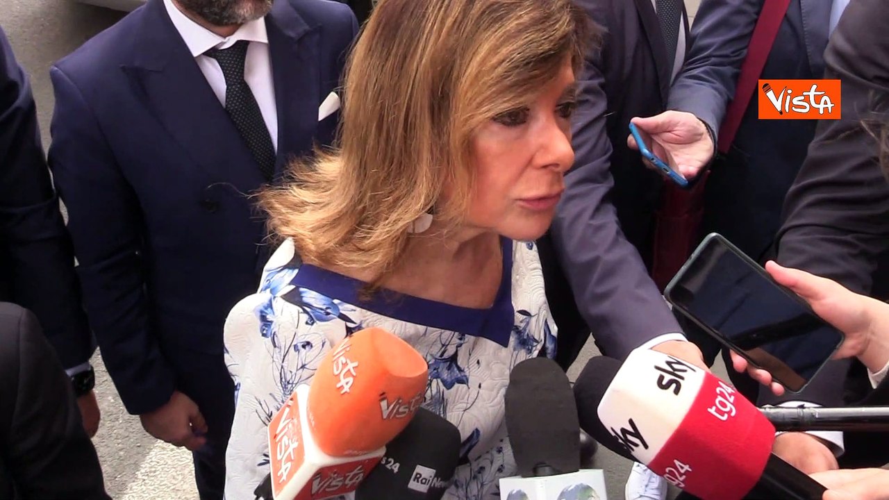 Casellati: "Siamo in fase di ascolto per una riforma che interessa la stabilit? di tutto il Paese"