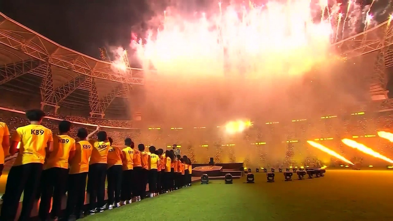 Benzema accueilli comme une ROCKSTAR à Al-Ittihad !