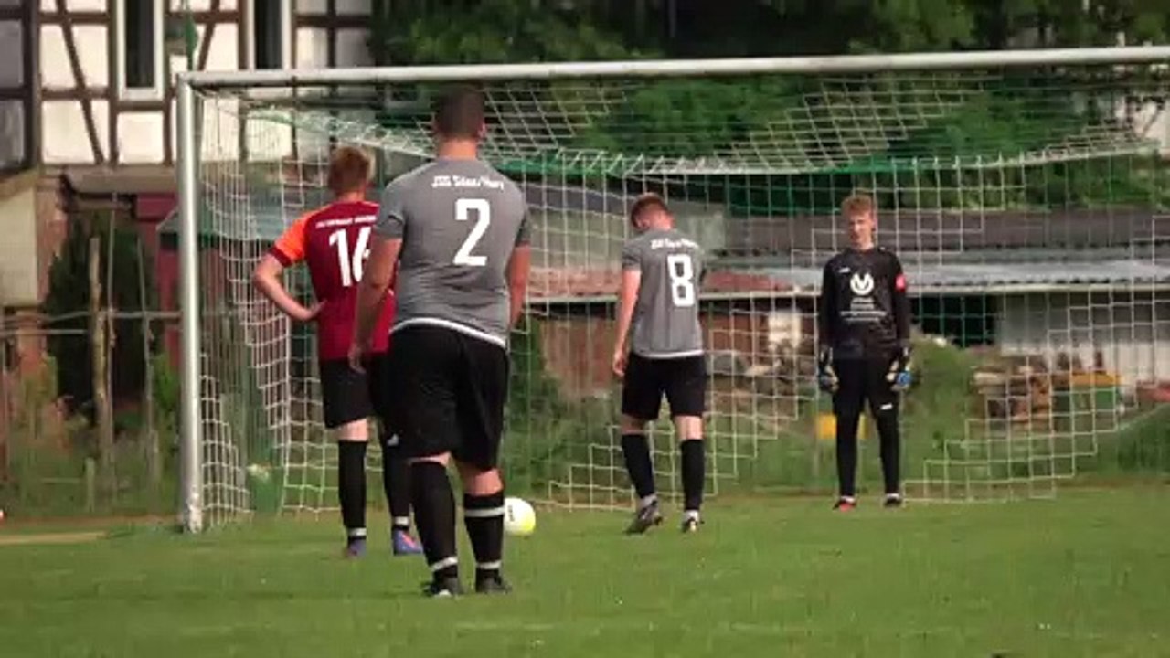 Elfmetertor von Leon Müller (JSG Söse/Harz) im Spiel gegen die JSG HöhBernSee