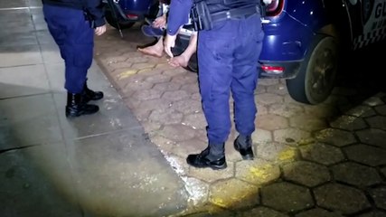 Durante briga, mulher é ameaçada pelo companheiro e pede ajuda da GM