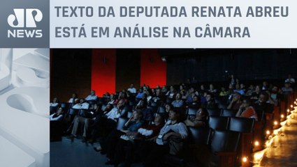Projeto estende meia estudantil por um ano após ensino médio