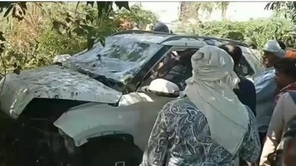 गाजियाबाद: पेड़ से टकराई तेज रफ्तार कार, चौकी इंचार्ज सहित तीन पुलिसकर्मी हुए शिकार