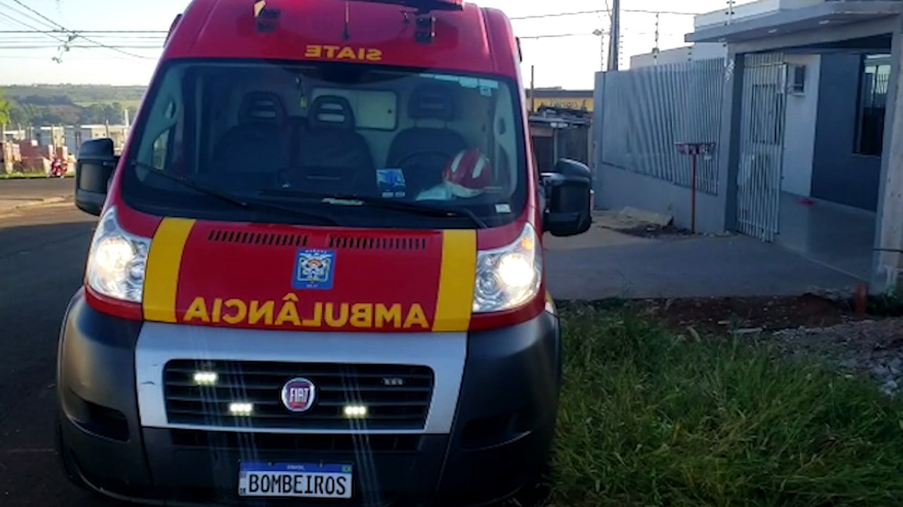 Mulher sofre queda em banheiro e é socorrida pelo Corpo de Bombeiros